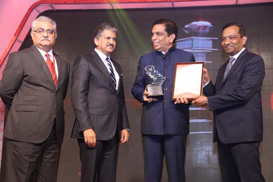 mahindra  u0026 mahindra ltd  transport excellence awards 2014